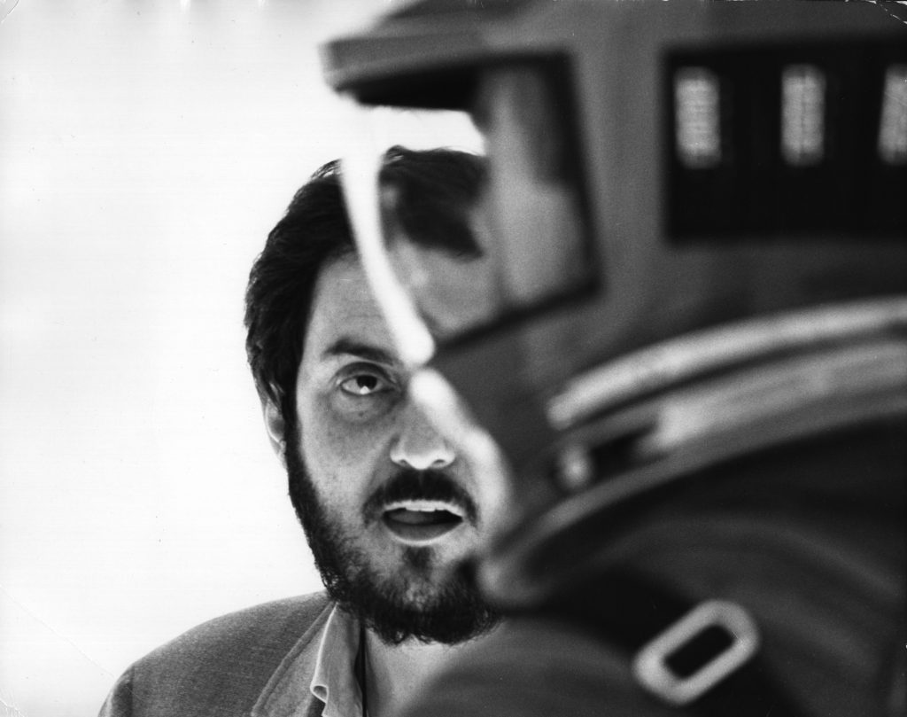 Stanley Kubrick, en el rodatge de '2001', en una imatge de l'exposició al Centre de Cultura Contemporània de Barcelona. 