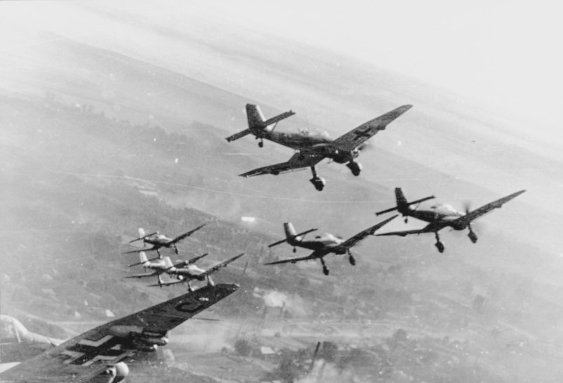 Avions alemanys stukas en la batalla de Catalunya